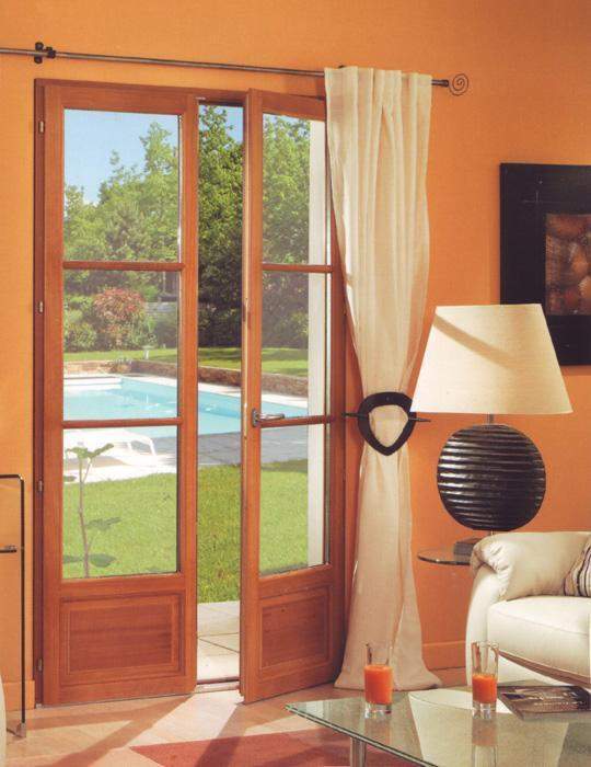 Fenêtres traditionnelles bois Pessac