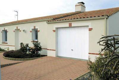 Porte de garage sur mesure Pessac