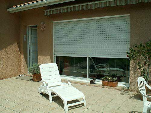 Vente de volets roulants PVC Pessac